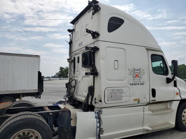 2016 Freightliner Cascadia 125