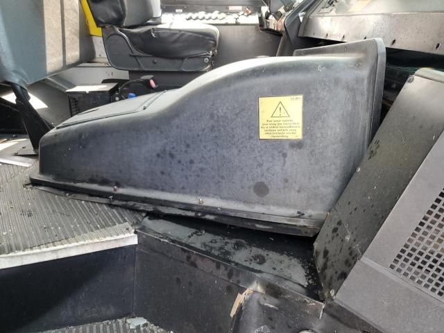 2010 Thomas School Bus