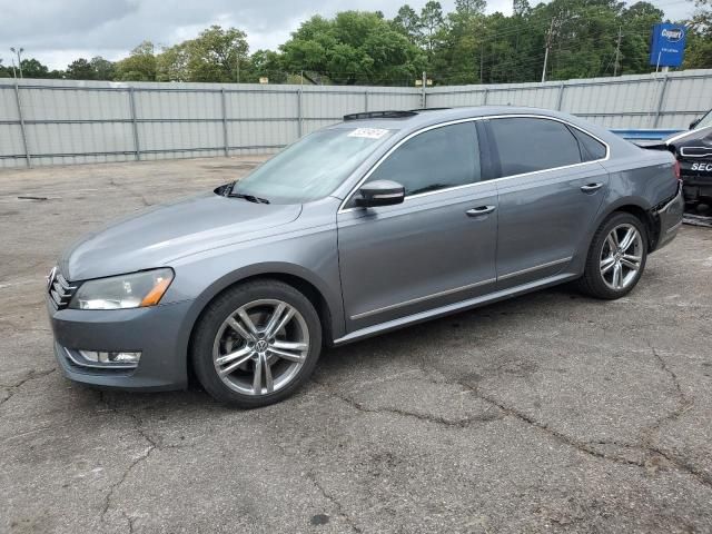 2013 Volkswagen Passat SEL