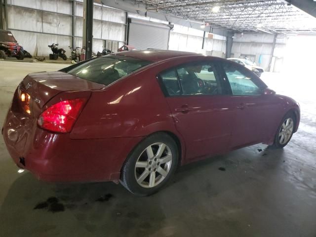 2005 Nissan Maxima SE