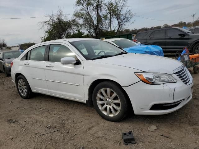 2013 Chrysler 200 Touring