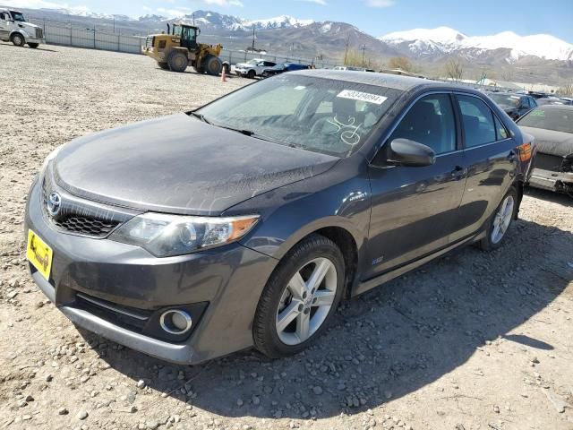 2014 Toyota Camry Hybrid