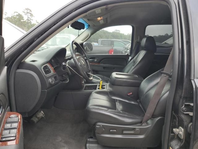 2010 Chevrolet Suburban C1500 LT