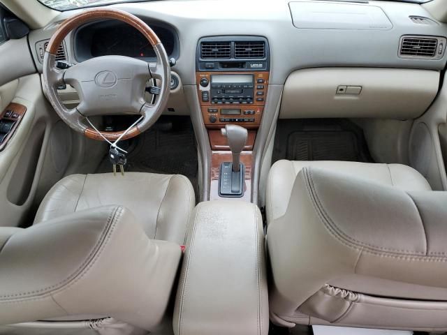 2001 Lexus ES 300