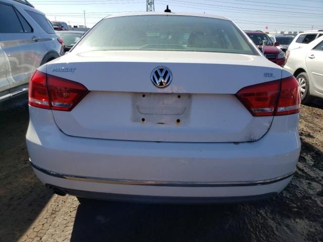 2012 Volkswagen Passat SEL