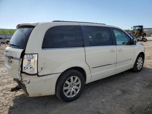 2013 Chrysler Town & Country Touring