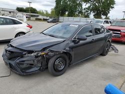 Toyota Camry Vehiculos salvage en venta: 2020 Toyota Camry SE