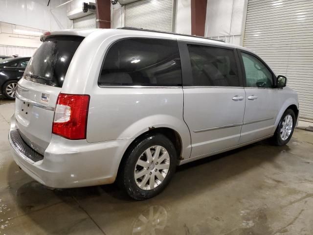 2012 Chrysler Town & Country Touring