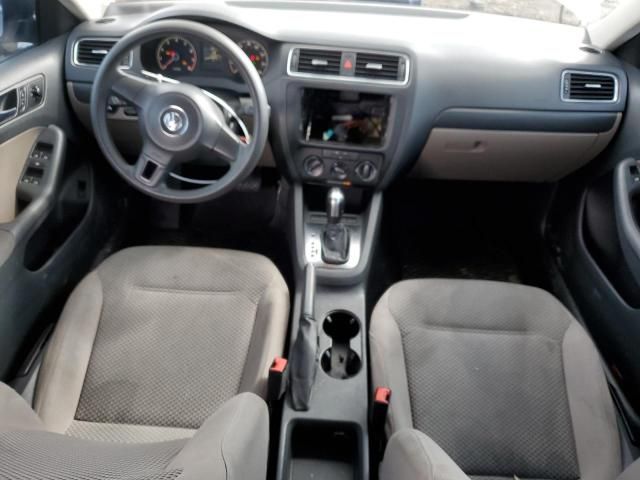 2011 Volkswagen Jetta Base