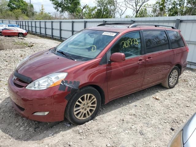 2007 Toyota Sienna XLE