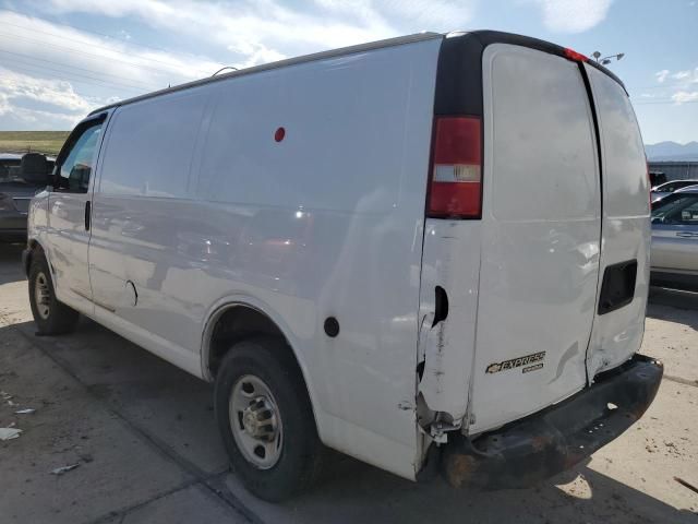 2015 Chevrolet Express G2500