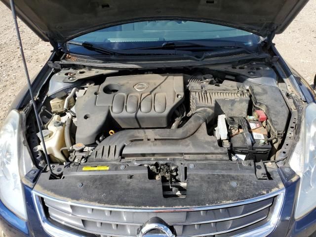 2010 Nissan Altima Base