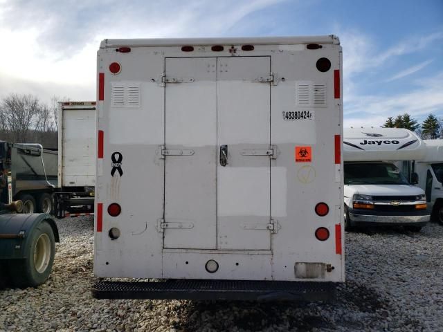 2009 Freightliner Chassis M Line WALK-IN Van