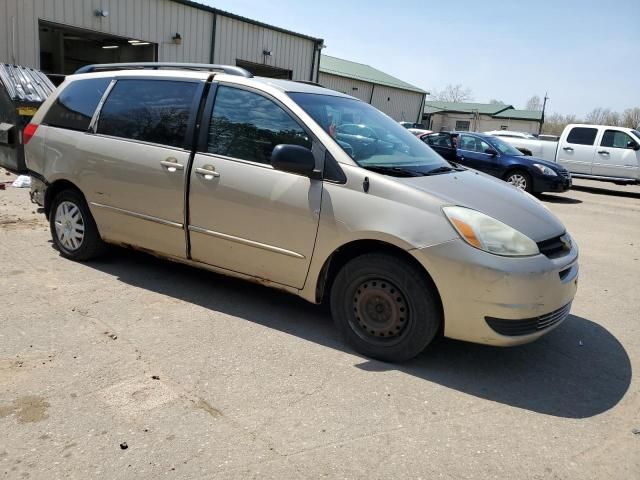 2005 Toyota Sienna CE