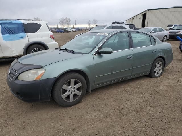 2004 Nissan Altima Base