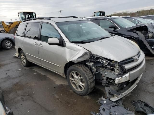 2005 Toyota Sienna XLE