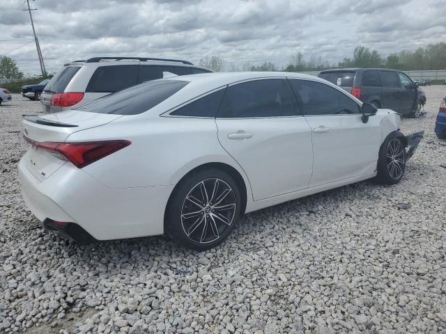 2019 Toyota Avalon XLE