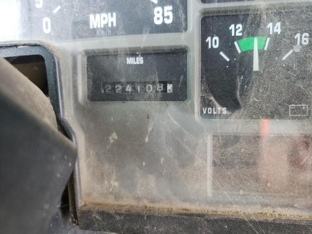 2003 International 3000 3800