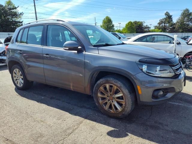 2016 Volkswagen Tiguan S