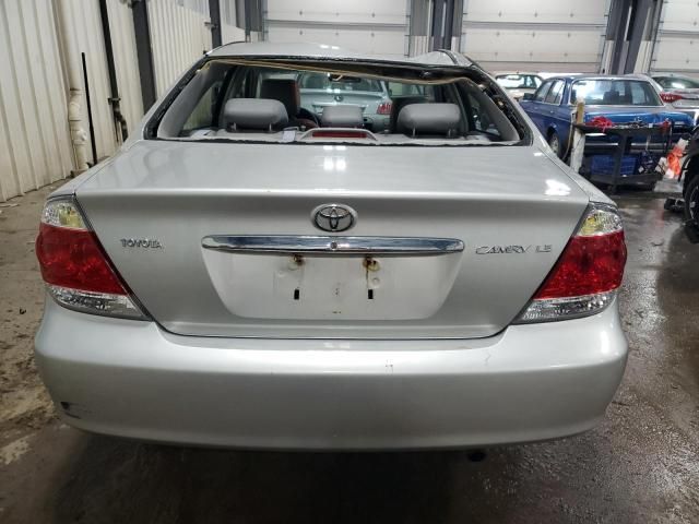 2005 Toyota Camry LE