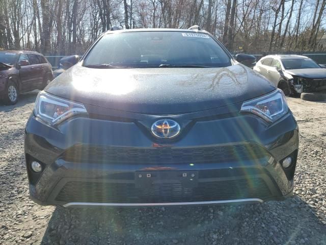 2017 Toyota Rav4 HV SE