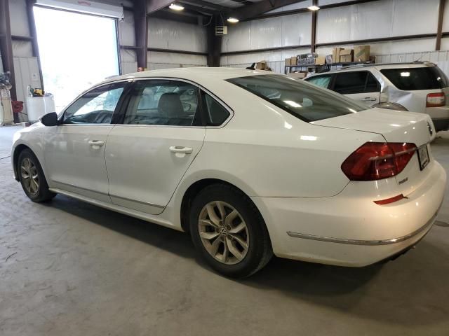 2016 Volkswagen Passat S