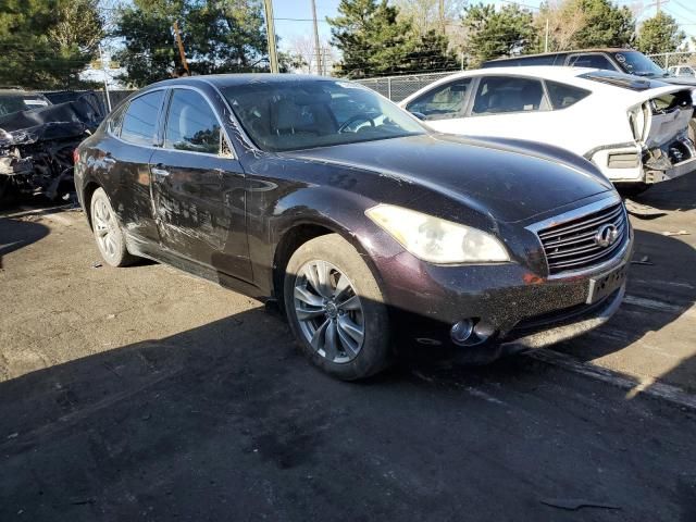 2012 Infiniti M56 X