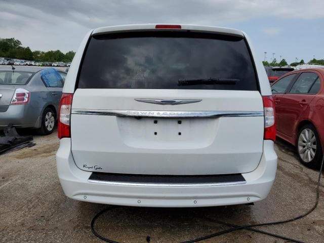 2015 Chrysler Town & Country Touring L