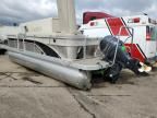 2016 Bennington Marine Pontoon
