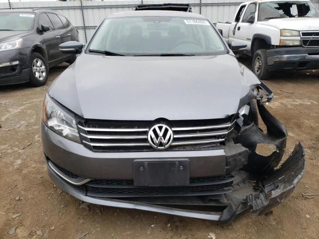 2013 Volkswagen Passat SE