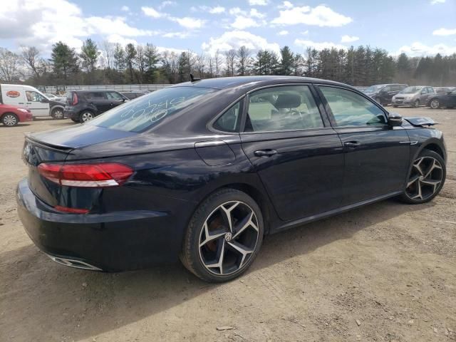 2020 Volkswagen Passat R-Line