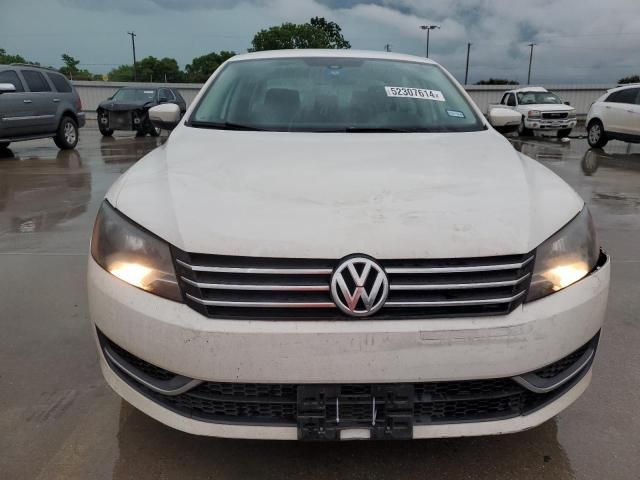 2014 Volkswagen Passat S