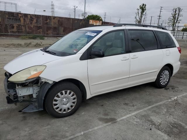 2006 Toyota Sienna CE