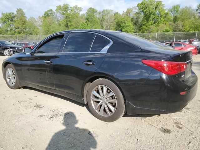 2015 Infiniti Q50 Base