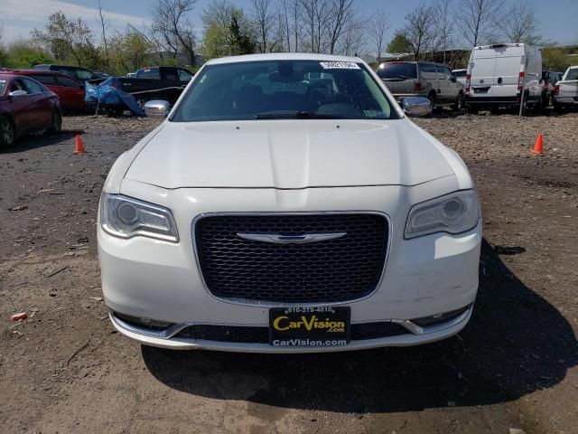 2016 Chrysler 300C