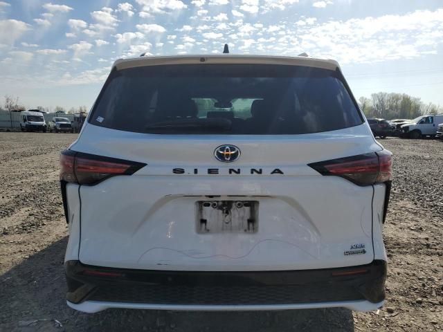 2021 Toyota Sienna XSE