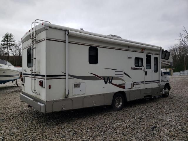 2005 Ford Econoline E450 Super Duty Cutaway Van