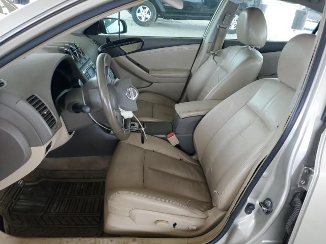 2010 Nissan Altima Base