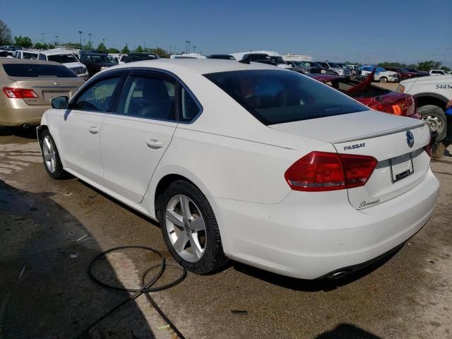 2013 Volkswagen Passat SE