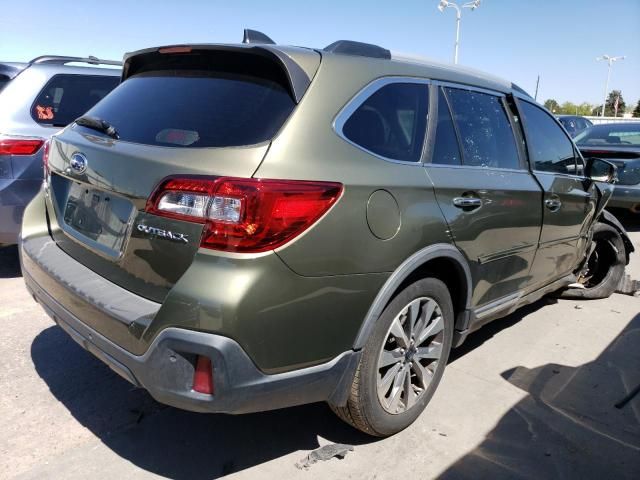 2018 Subaru Outback Touring