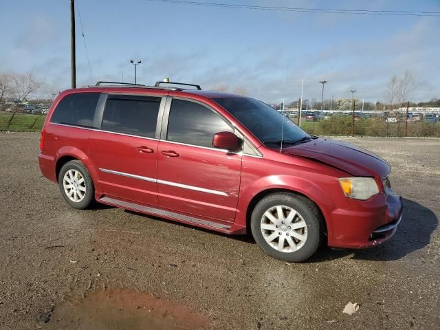 2013 Chrysler Town & Country Touring