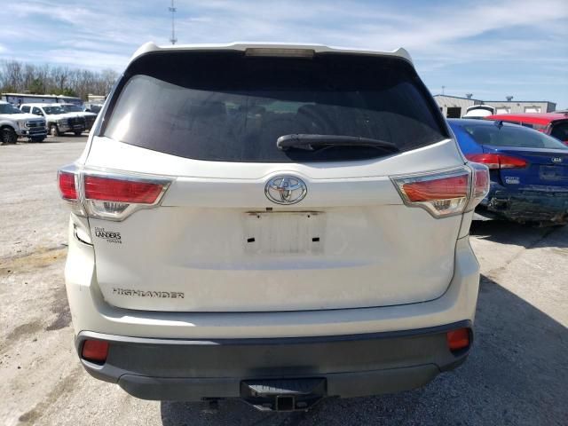 2016 Toyota Highlander LE