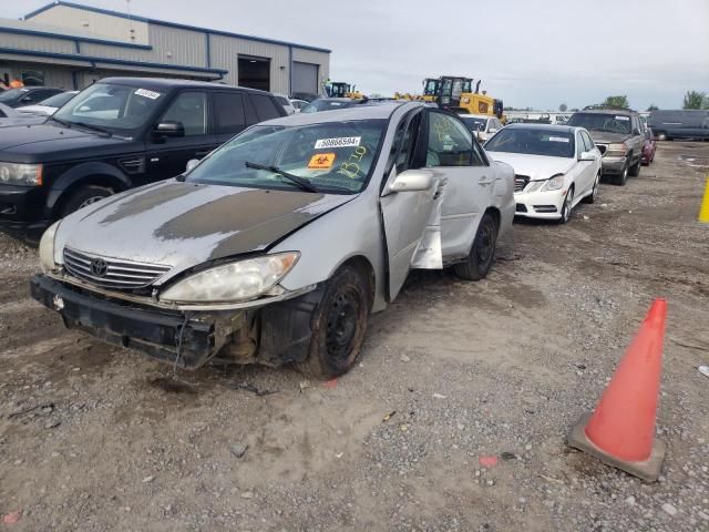 2005 Toyota Camry LE