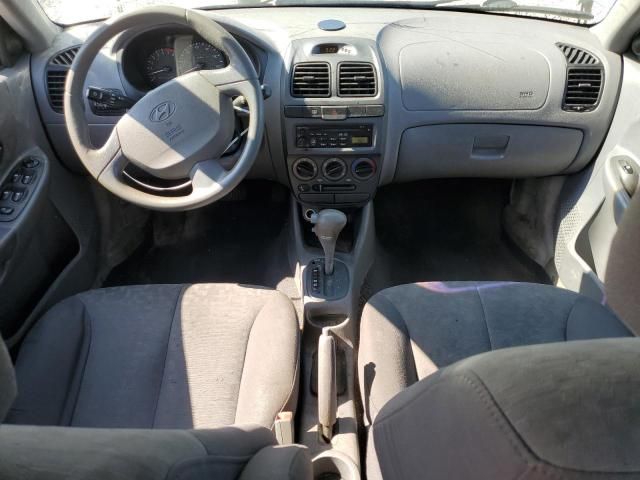 2004 Hyundai Accent GL