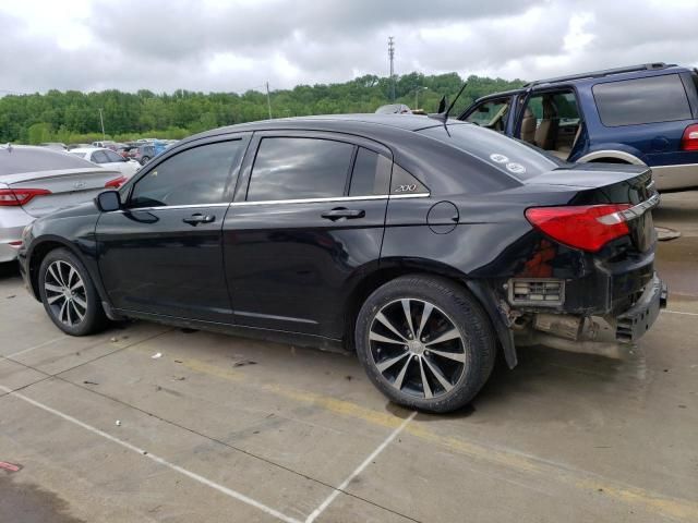 2013 Chrysler 200 Limited