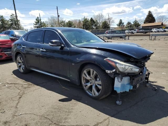 2016 Infiniti Q70 3.7