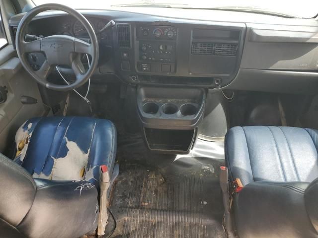 2005 Chevrolet Express G2500