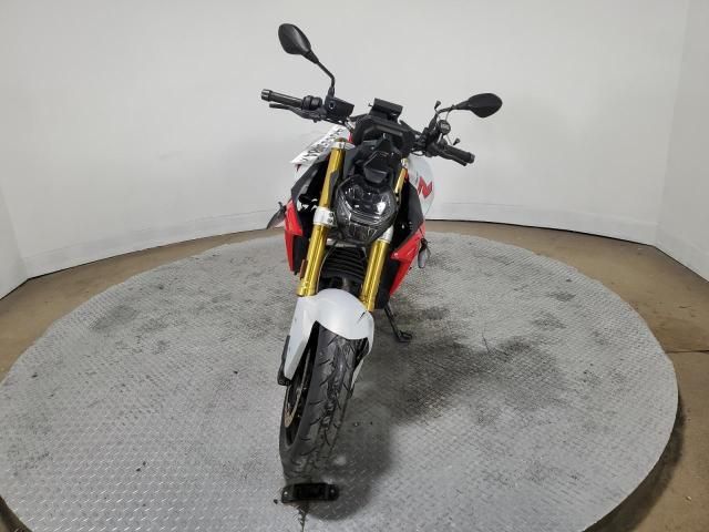 2021 BMW F 900 R