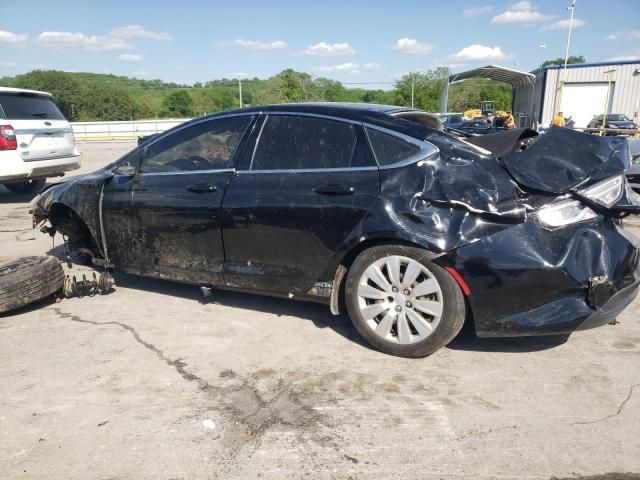 2015 Chrysler 200 LX