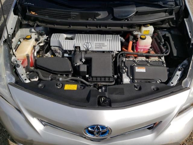 2013 Toyota Prius V